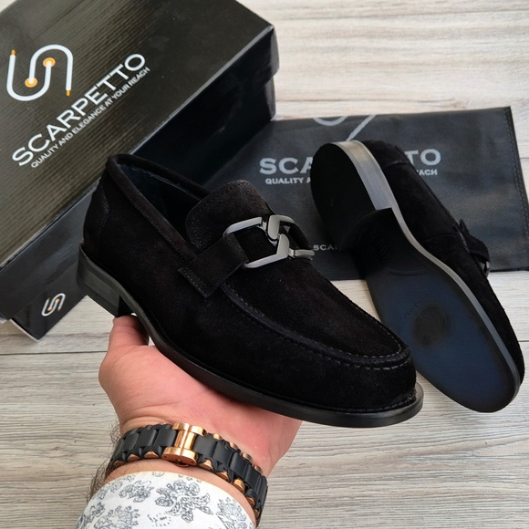 Men's Suede Leather Buckle Loafers - Picture 2 of 6